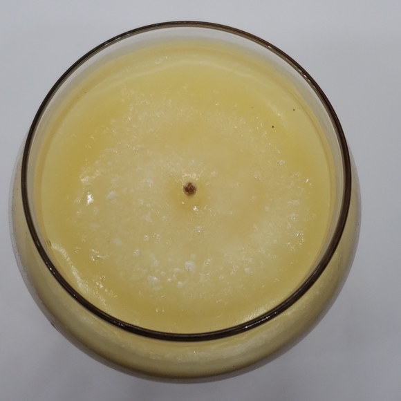 4 for $65 gingerbread maple yankee candle - Picture 3 of 4